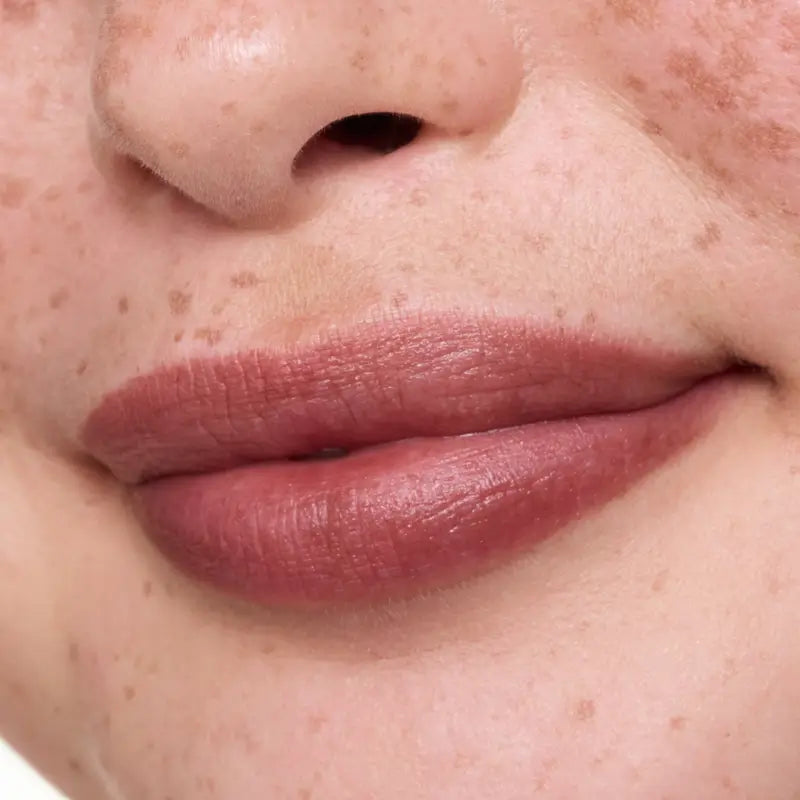 Essence Lippenbalsam Nude Blur Soufflé 06, 3 g