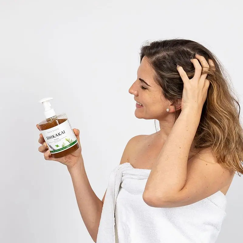 Alma Secret Shikakai Shampoo (Haarausfall, Fett, Schuppen & Dermatitis)