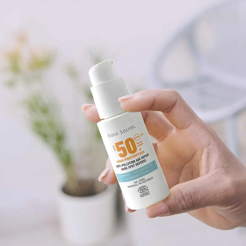 Alma Secret Solar Facial Natural Sunscreen Spf 50 mit Ceramiden, Anti-Blemish und Oil-Free