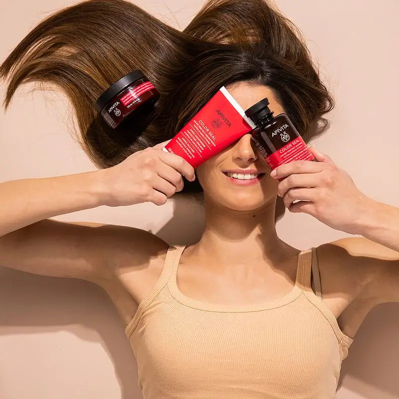 Apivita Farbversiegelungs-Shampoo mit Quinoa & Honig , 250 ml