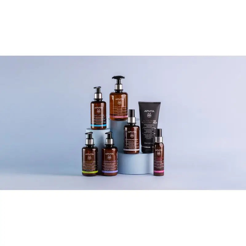 APIVITA Black Detox Cleanser mit Aktivkohle und Propolis 150 ml