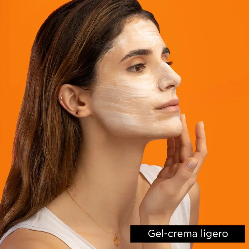 APIVITA Express Beauty Revitalisierende Gesichtsmaske mit Orange