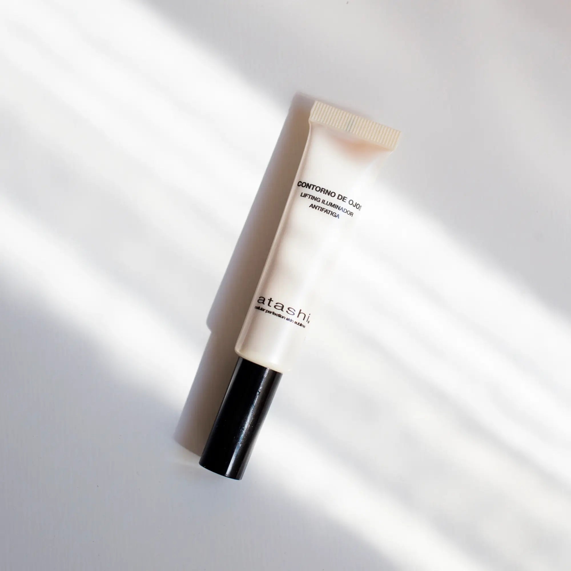 Gutes Gesicht Ritual Toilettenkoffer Dd Creme Auge Kontur Aufhellung Atashi