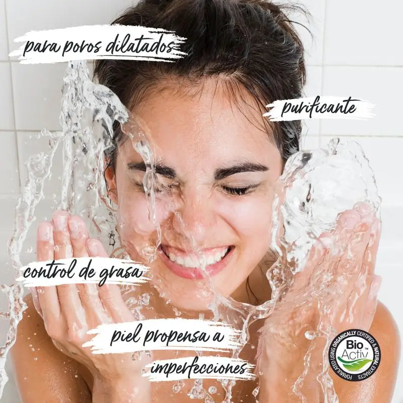 Dr.Organic Activated Charcoal Facial Cleanser Fettige Haut, 200 ml