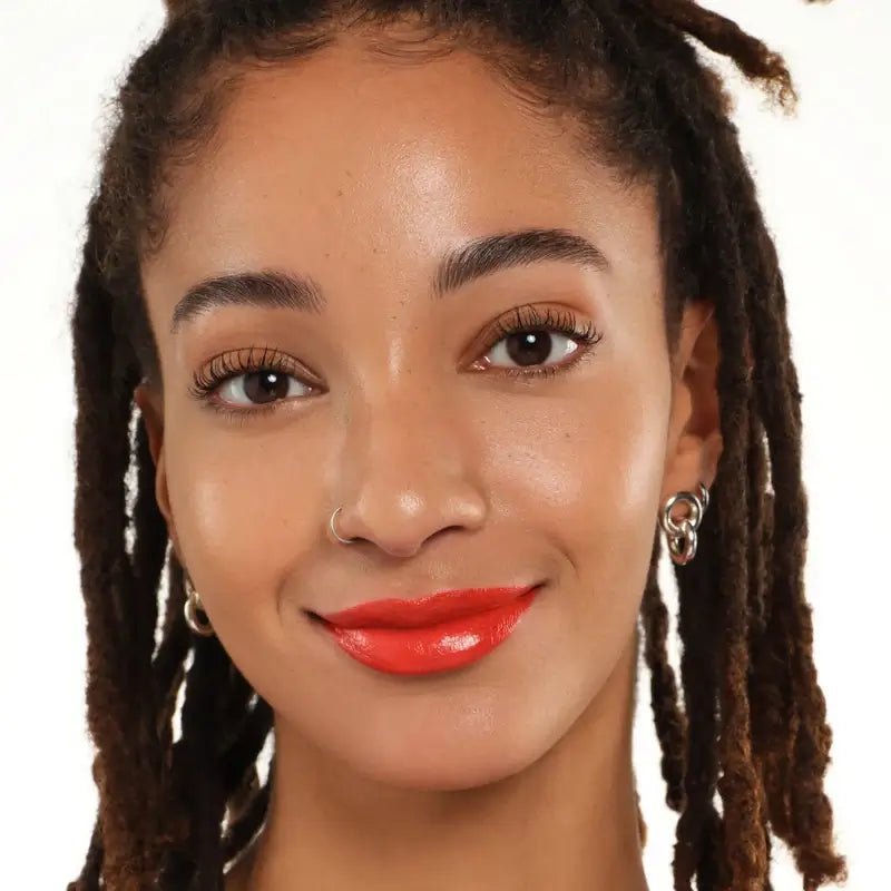 Essence Satin Glow Leuchtend glänzender Lippenstift 07, 3,5 g