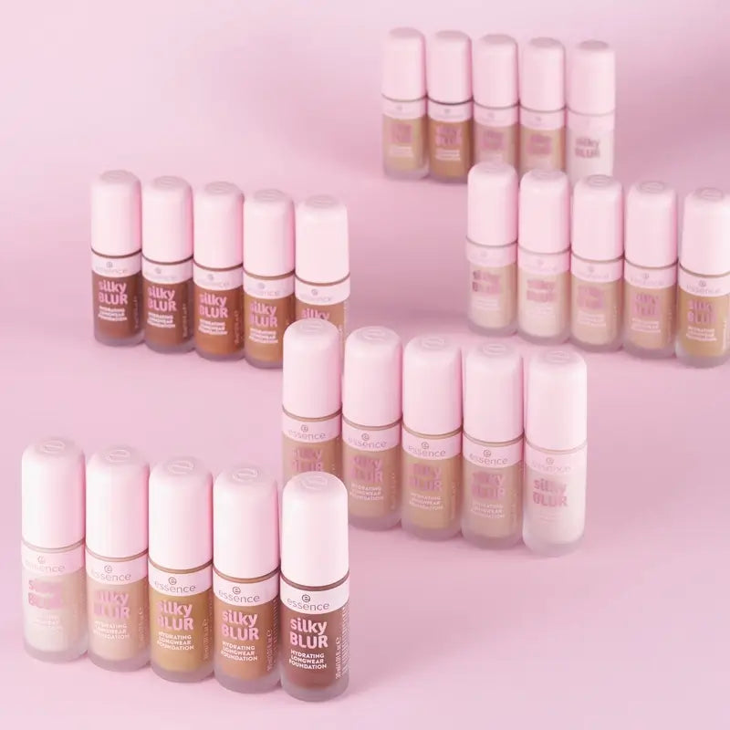 Essence Silky Blur Lang anhaltende feuchtigkeitsspendende Foundation 115, 30 ml