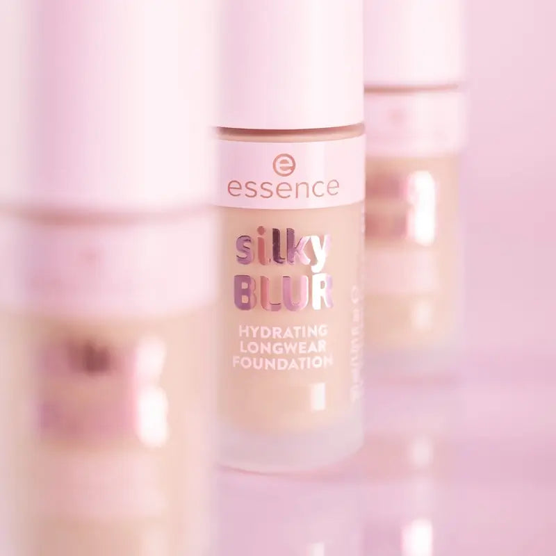 Essence Silky Blur 170 Lang anhaltende feuchtigkeitsspendende Foundation 170, 30 ml
