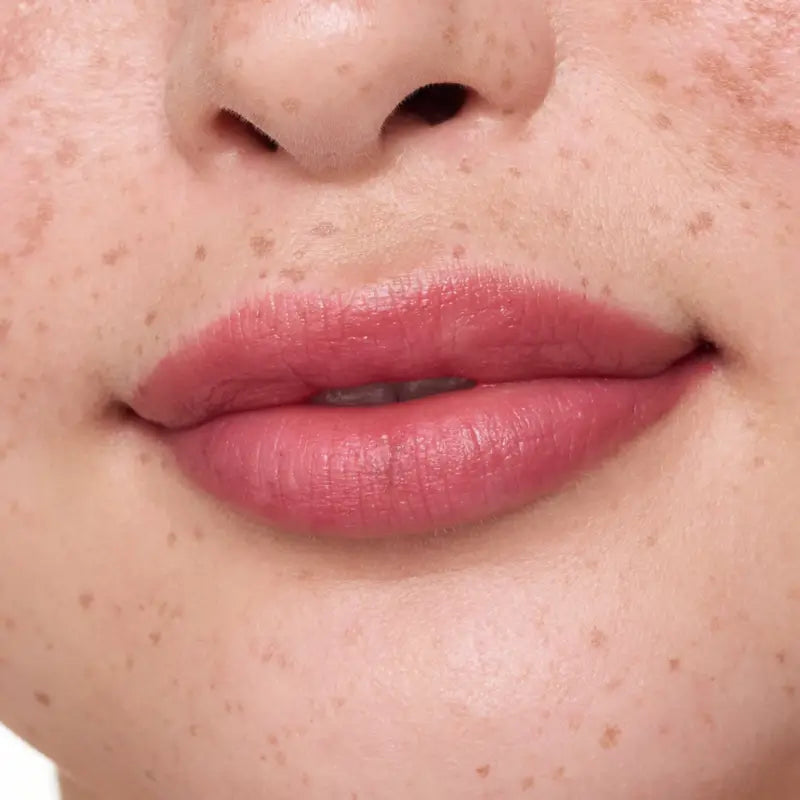 Essence Lippenbalsam Nude Blur Soufflé 03, 3 g