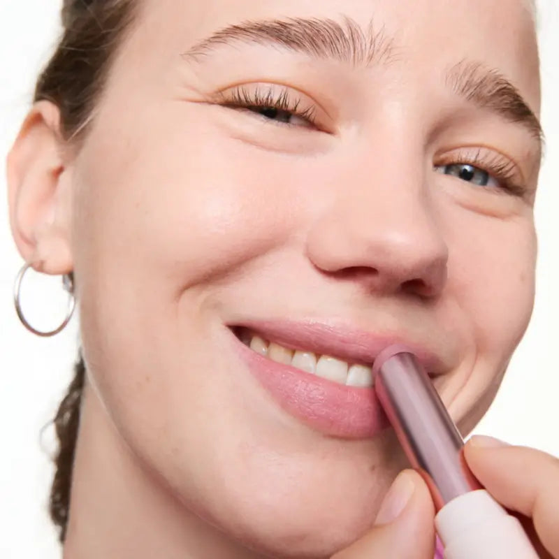 Essence Lippenbalsam Nude Blur Soufflé 04, 3 g