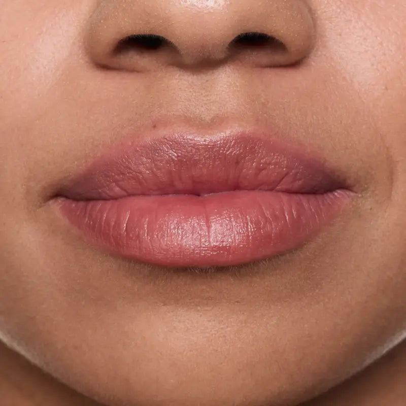Essence Lippenbalsam Nude Blur Soufflé 05, 3 g