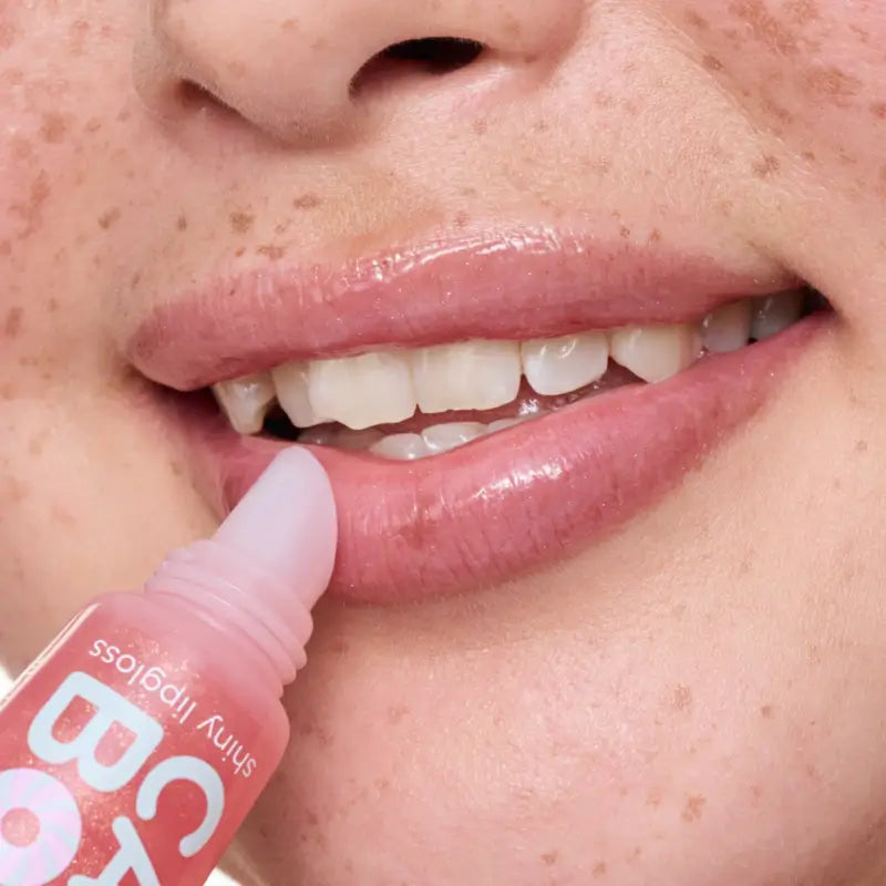 Essence Lipgloss Candy Bomb 01, 10 ml