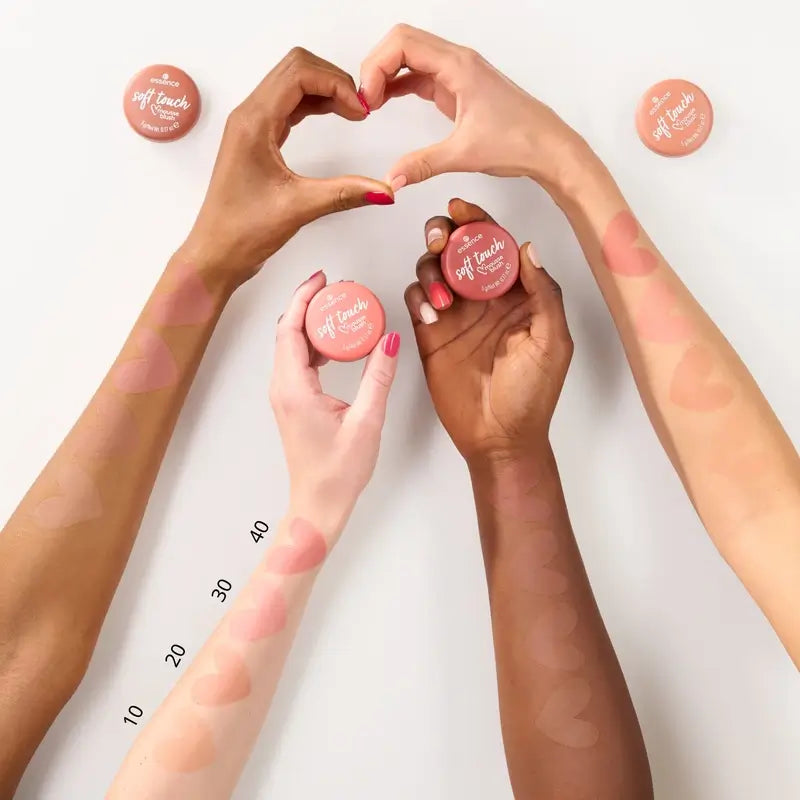 Essence Soft Touch Mousse Rouge 40, 5 g