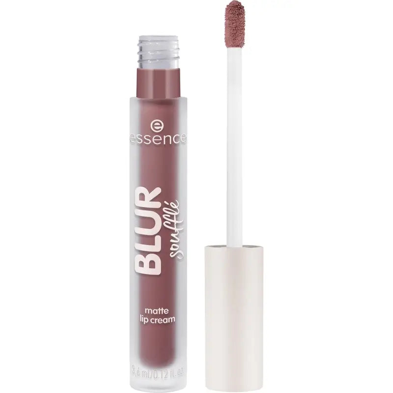 Essence Cremig-matter Lippenstift Blur Soufflé 01, 3,6 ml