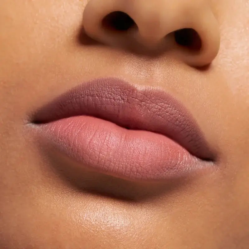 Essence Matte Creamy Blur Soufflé Lippenstift 02, 3,6 ml