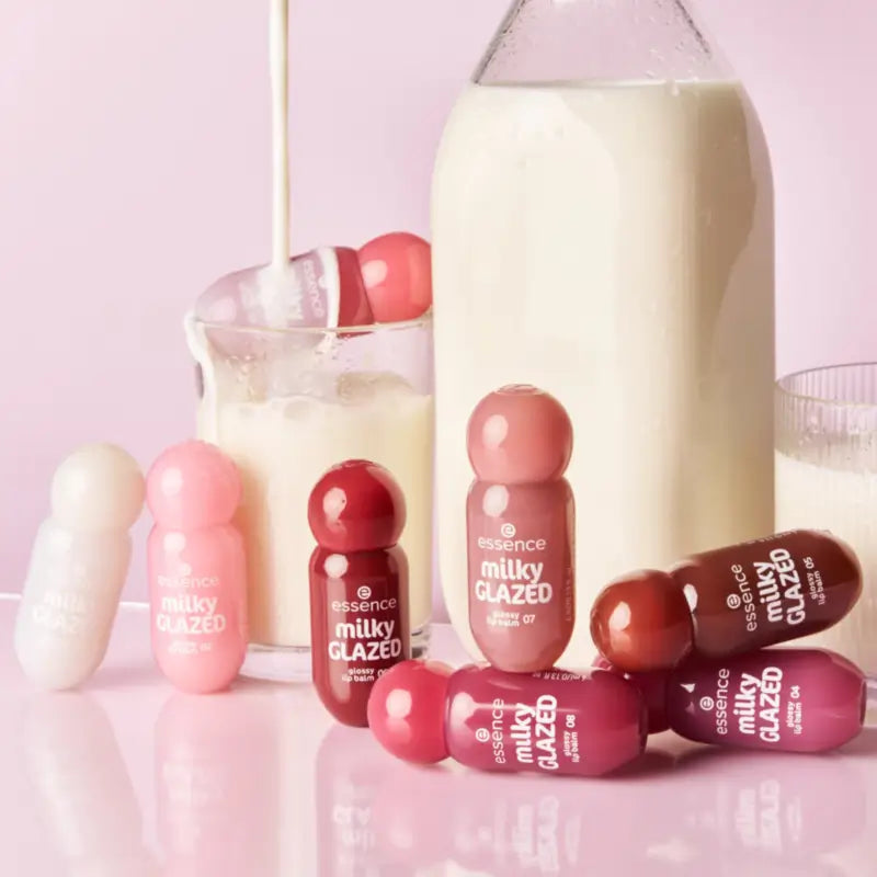 Essence Lippenbalsam „Glossy Milky Glazed“ 02, 4 ml
