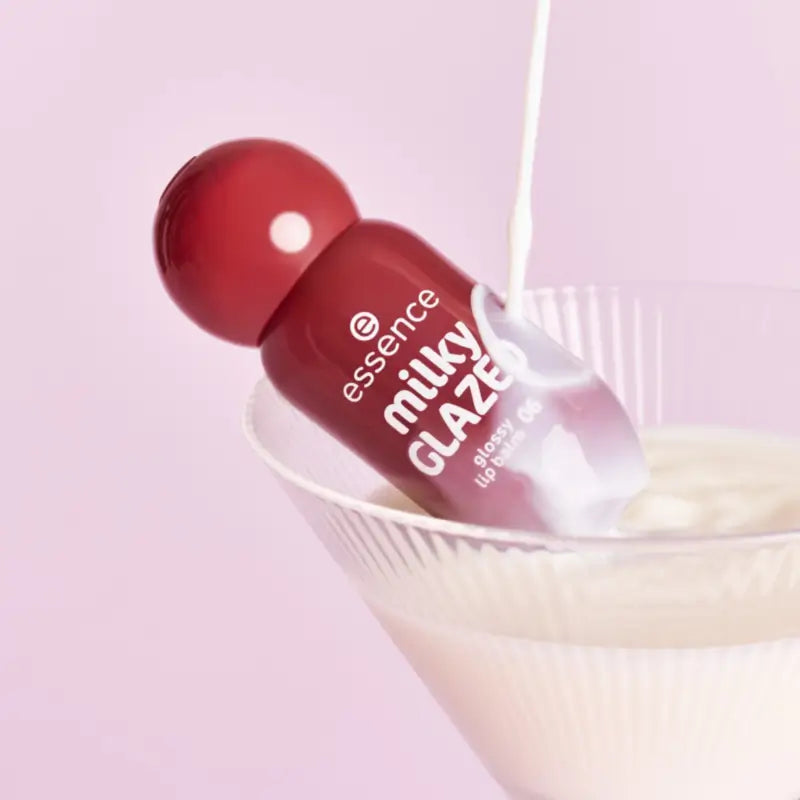Essence Lippenbalsam „Glossy Milky Glazed“ 06, 4 ml