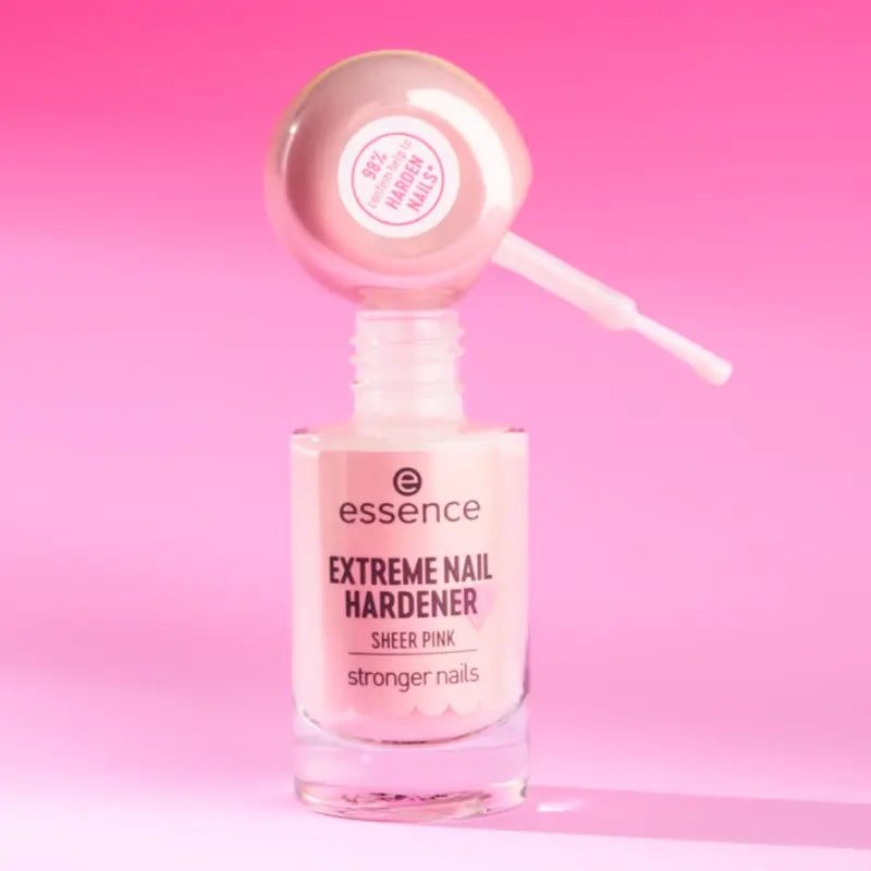 Essence Extreme Nail Hardener Sheer Pink, 8 ml