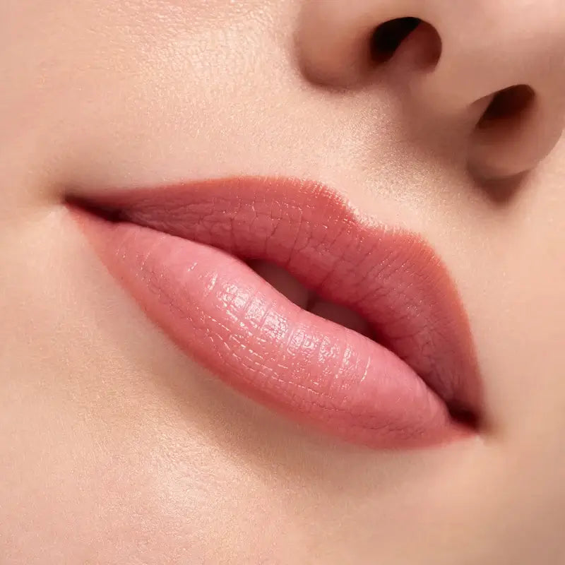 Essence Poutline Soft Glide Lip Liner 01, 0,62 g