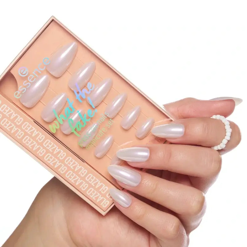 Essence Maniküre Set mit falschen Nägeln What The Fake! Press-On Nägel 01 , 28 Stück