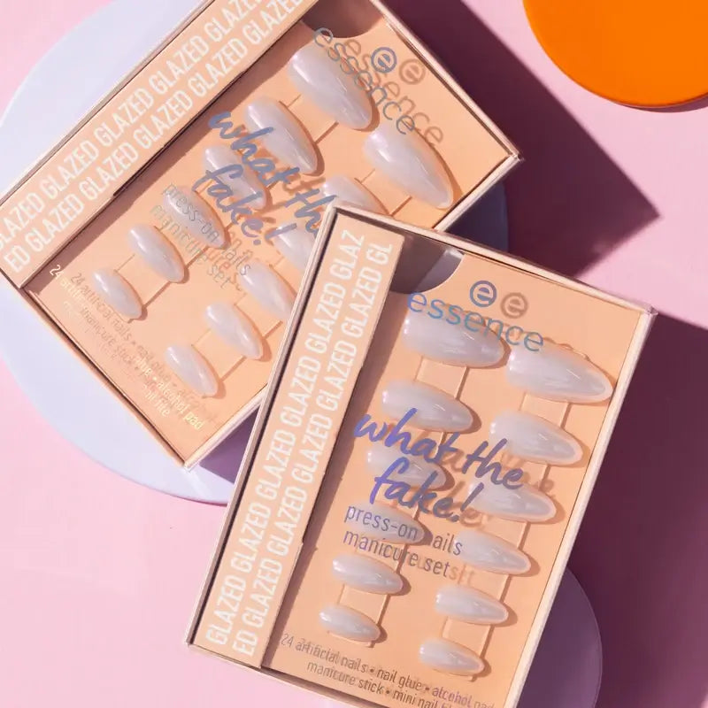 Essence Maniküre Set mit falschen Nägeln What The Fake! Press-On Nägel 01 , 28 Stück