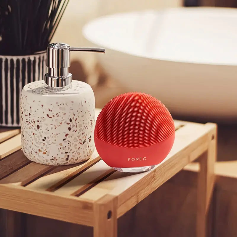 Foreo Luna 4 Mini Koralle