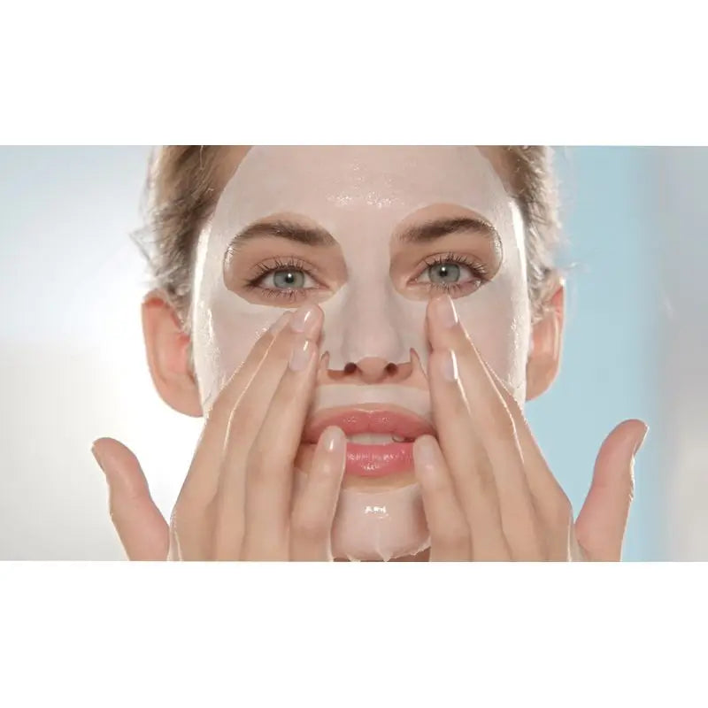Garnier Skin Active Mask Tissu Hydra Bomb Beruhigende, feuchtigkeitsspendende Stoffmaske mit Hyaluronsäure und Kamille