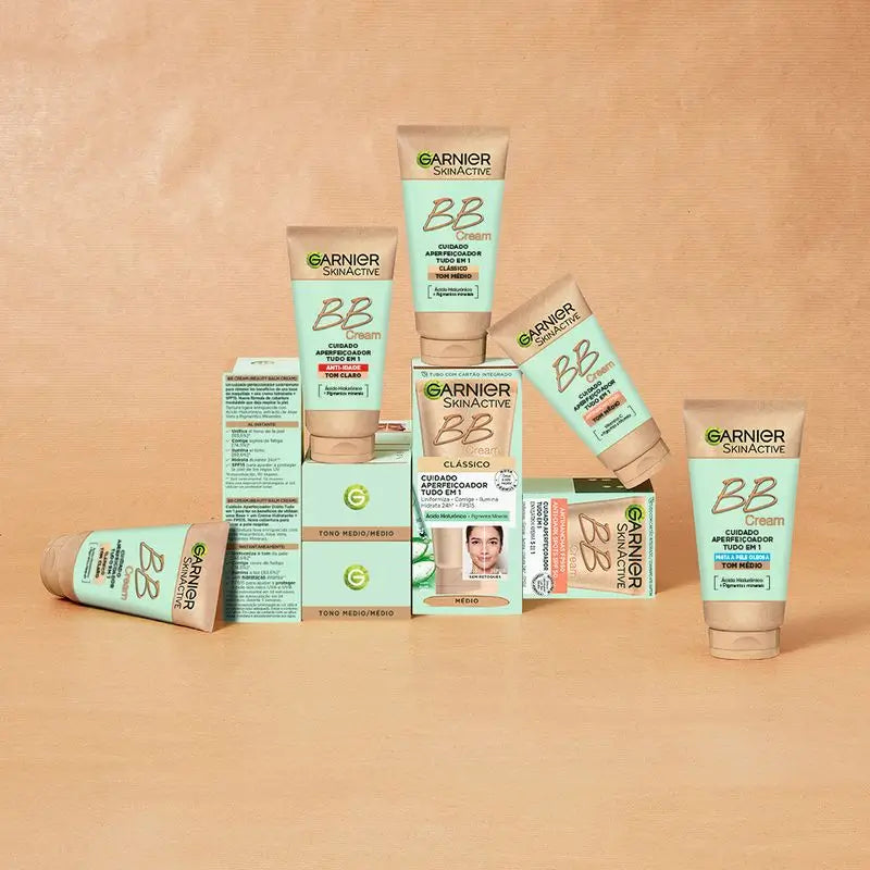 Garnier Skinactive Bb Cream Classic Medium Tone. All In One Feuchtigkeitscreme mit Farbe Spf15, 50Ml