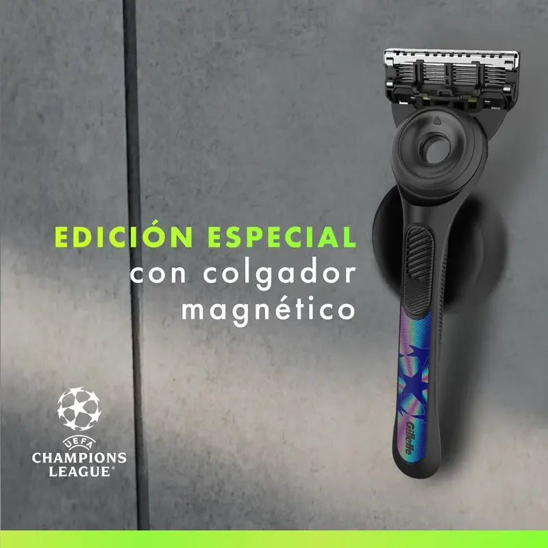 Gillette Labs Rasierer mit Peeling Bar + 1 Nachfüllpackung & Aufhänger