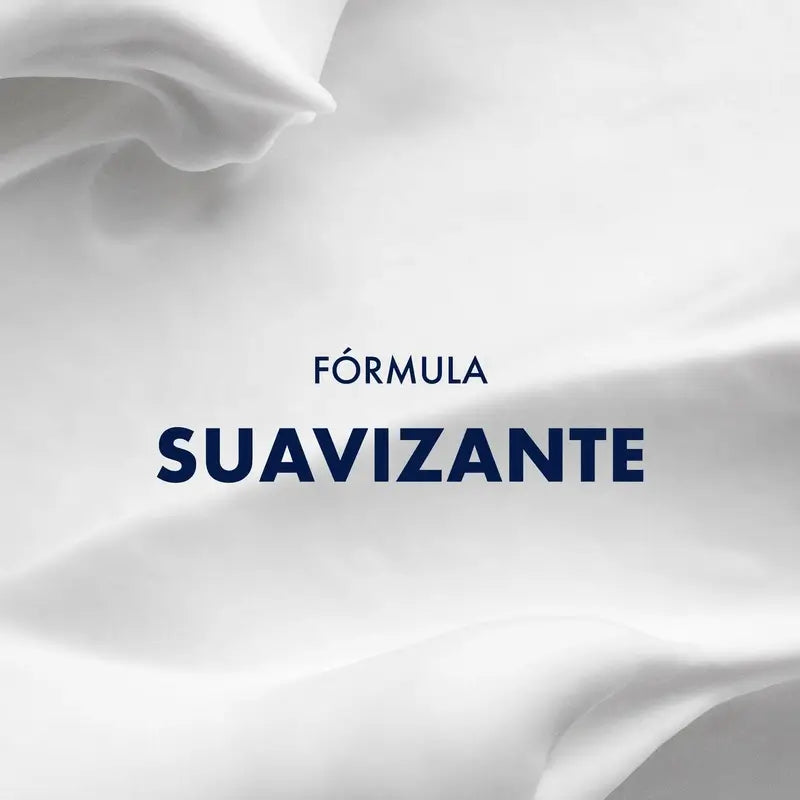 Gillette Serie Kakaobutter Glättender Rasierschaum , 250 ml