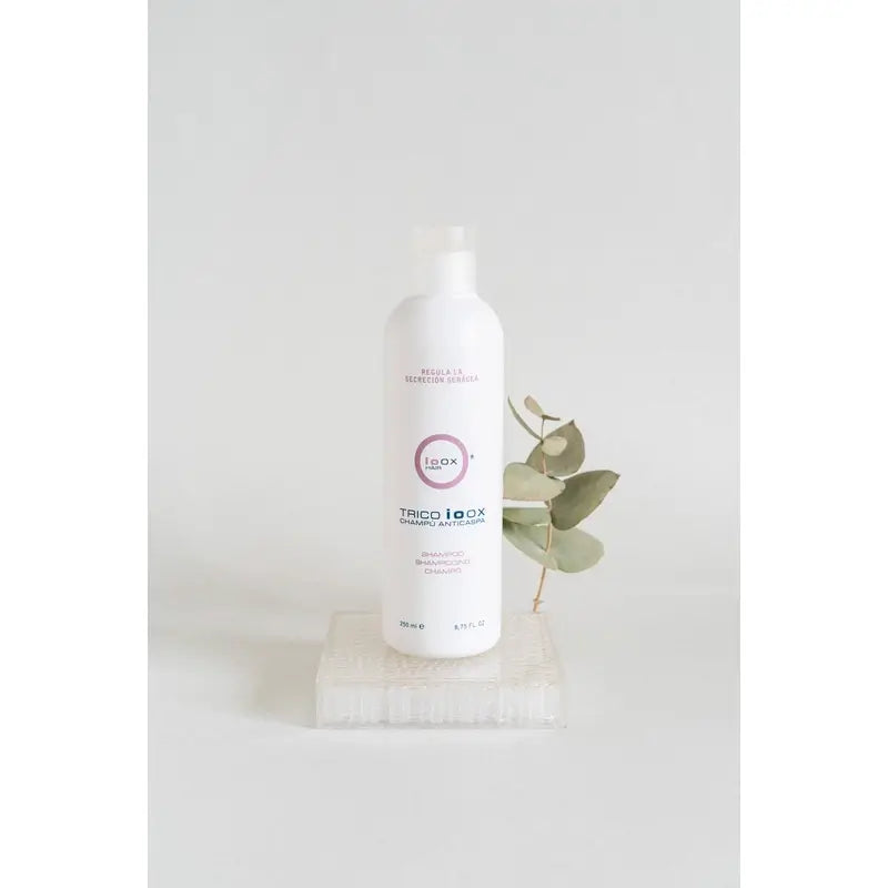 Ioox Tricoioox Anti-Trocken-Schuppen-Shampoo, 250 ml