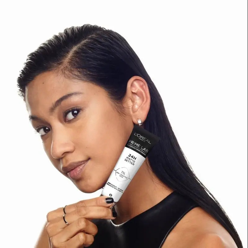 L'Oréal Paris Grundierung Lab Matte Setter.