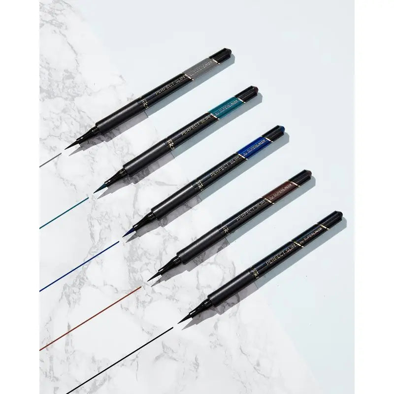 L'Oréal Paris Super Liner Perfect Slim Intensiv Schwarz Intensiv Ultra-Präzisionsflüssiger Eyeliner