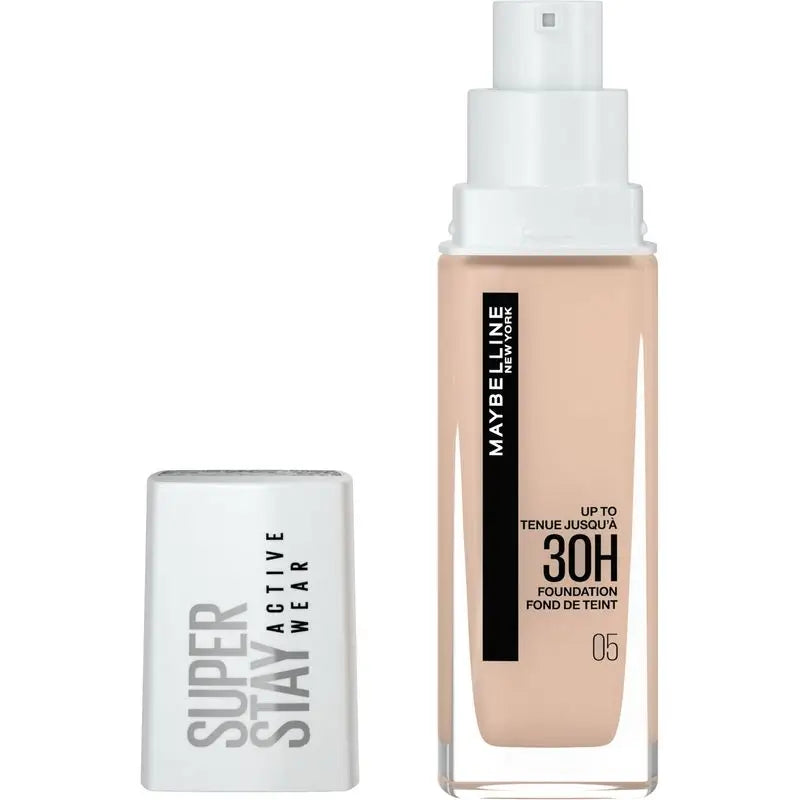 Maybelline New York Superstay Activewear 30H Foundation Lang anhaltende und hohe Deckkraft. Farbton 05 Light Beige.