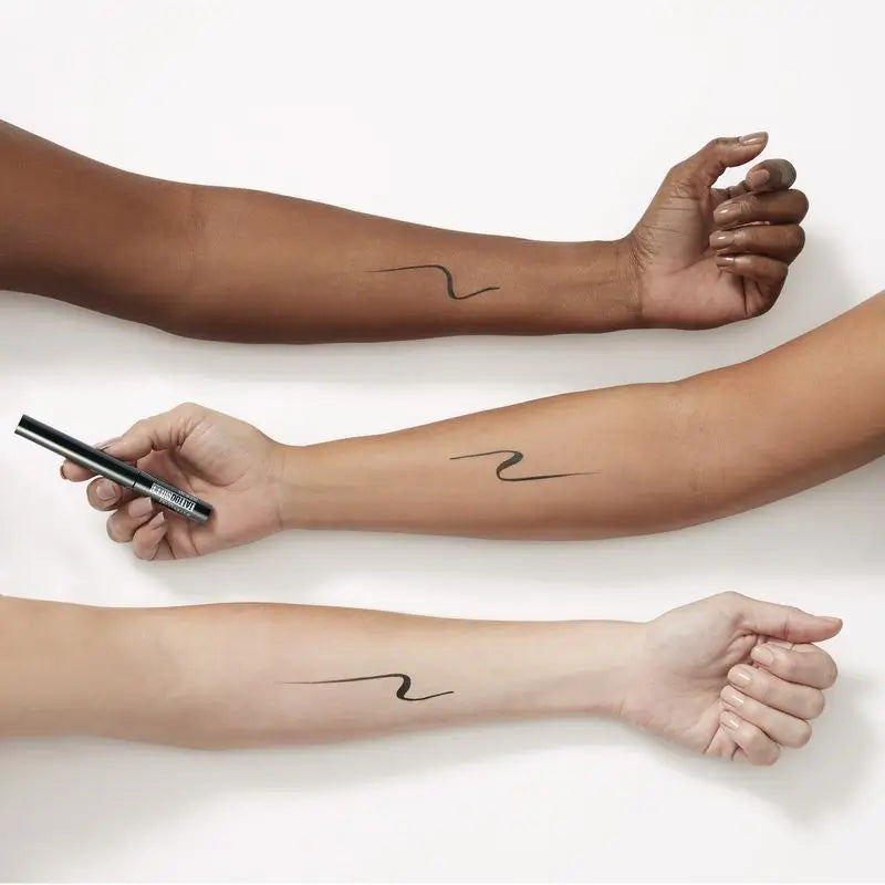 Maybelline New York Tattoo Liner Semi-Permanent Eyeliner mit Pinsel Farbton 710 Inked Black, Schwarz