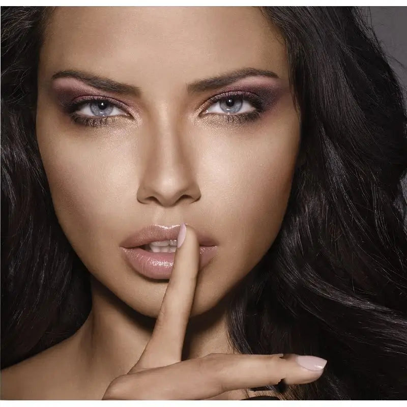 Maybelline New York The Blushed Nudes Eyeshadow Palette 12 Nude- und Rosatöne, 9,6 g