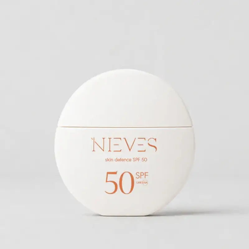 Nieves By Nieves Alvarez Skin Defence - Sonnenschutz