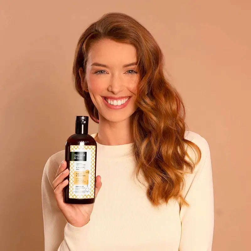 Nuggela & Sule Shampoo Premium Zwiebelextrakt Schwaches und fettiges Haar 250 ml