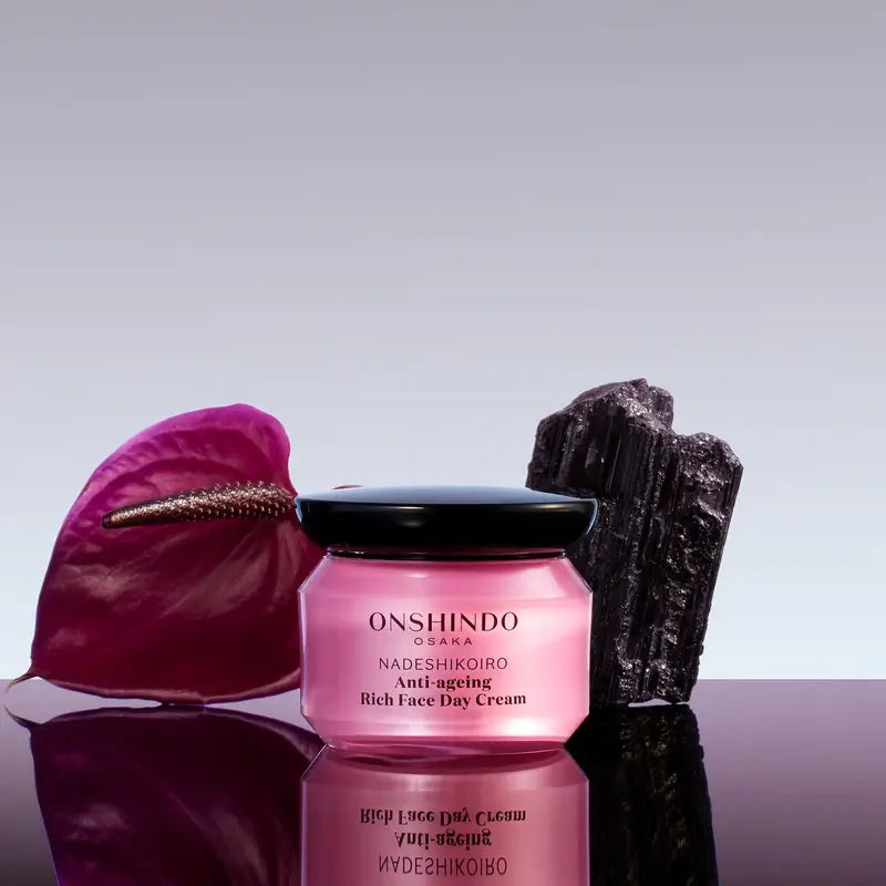 Onshindo Osaka Nadeshikoiro Anti-Aging Tagescreme für trockene Haut, 50 ml