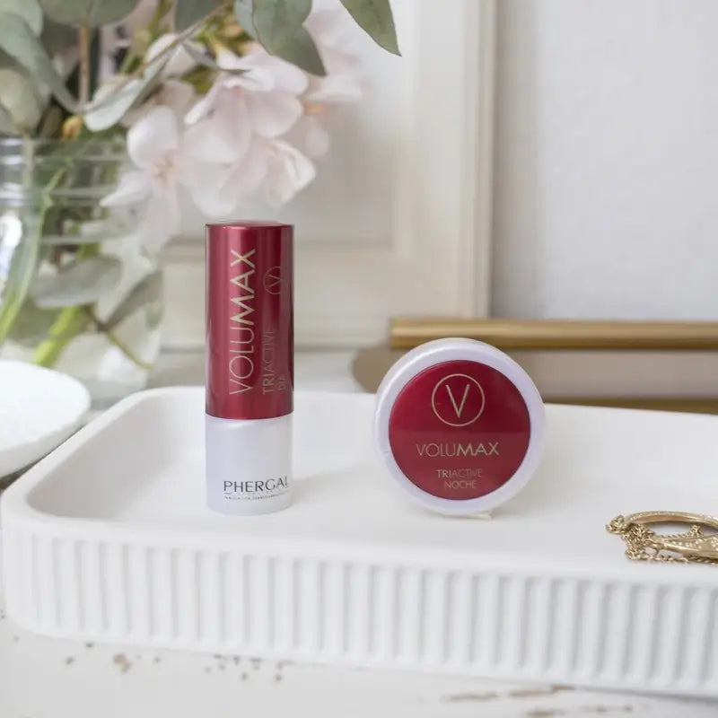 Volumax Triactive Anti-Ageing Behandlung zum Auffüllen der Lippen